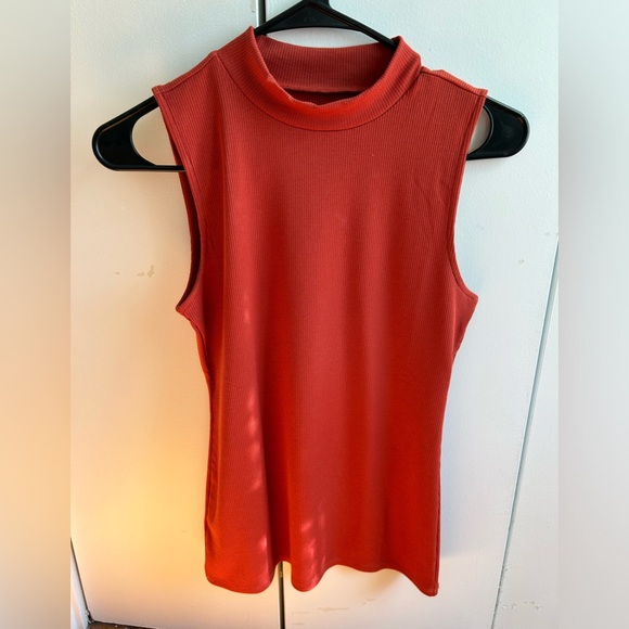 LOFT Mock Neck Tank Top - Picture 1 of 4